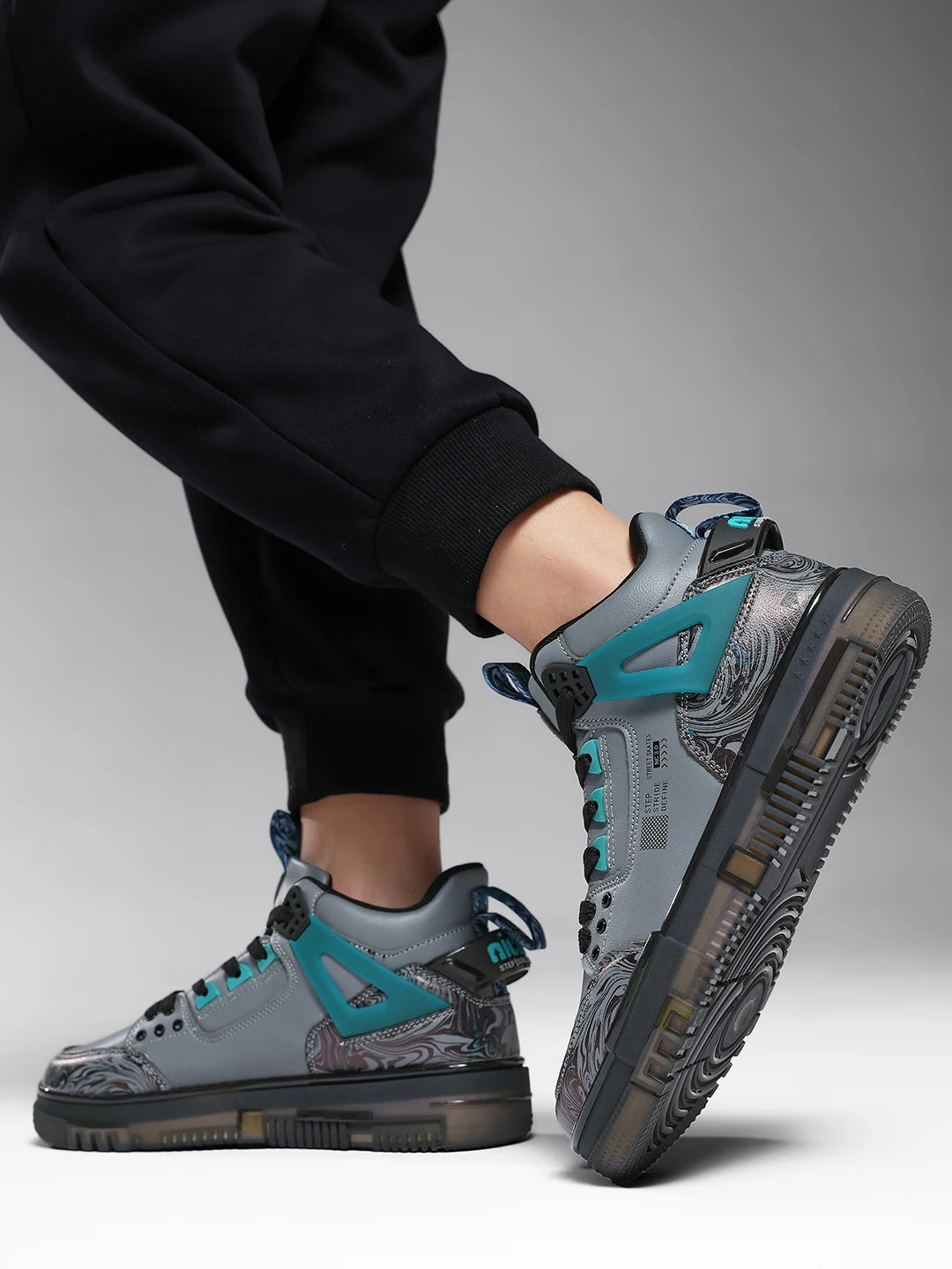 Shop Street 3.0 Grey Sneaker Shoes For Men Online