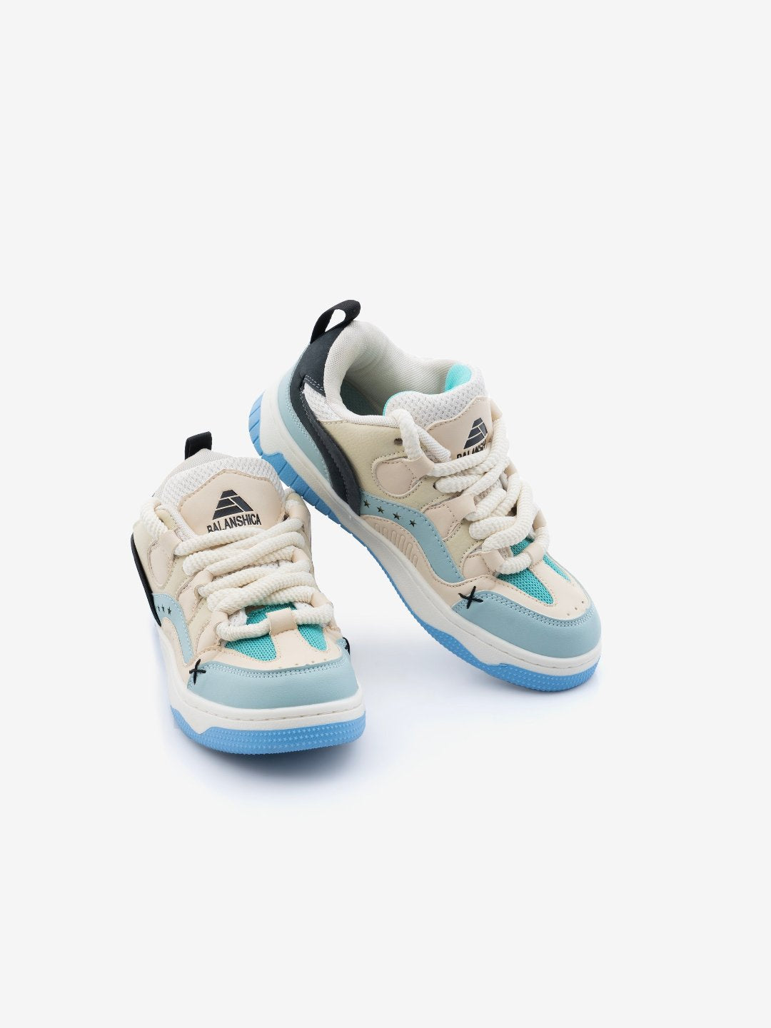 Balanshica Femme White & Blue Thick-Lace Flat Sole Sneakers