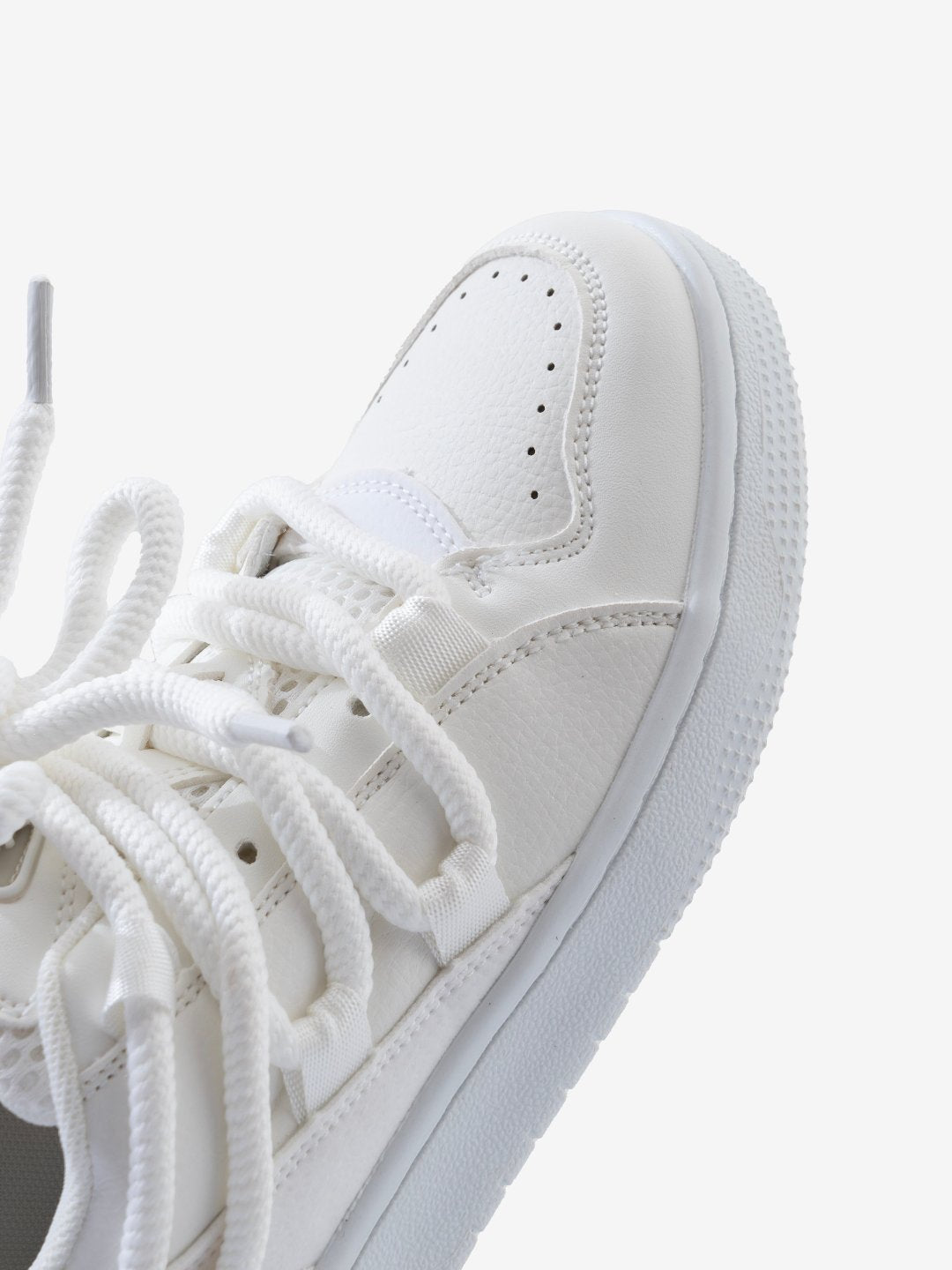 Sturysn Urban Snow White Flat Low Top Classy Women’s Sneaker