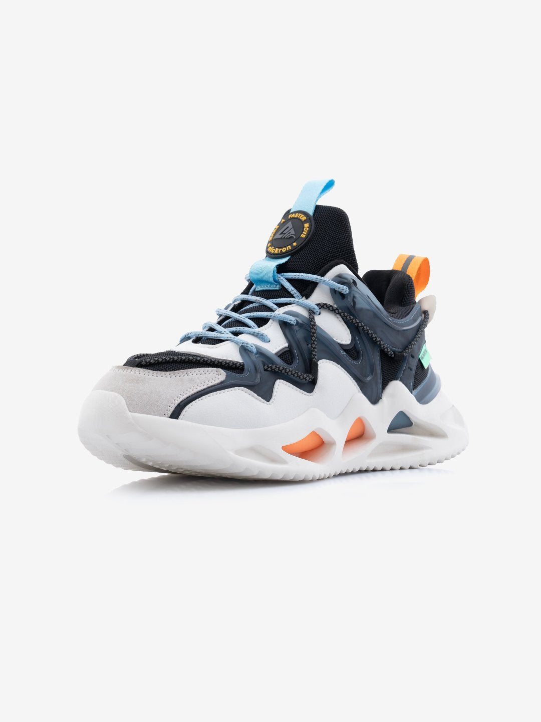 Nickron Moscow Ghost White Sneakers – Chunky white low top shoes for men