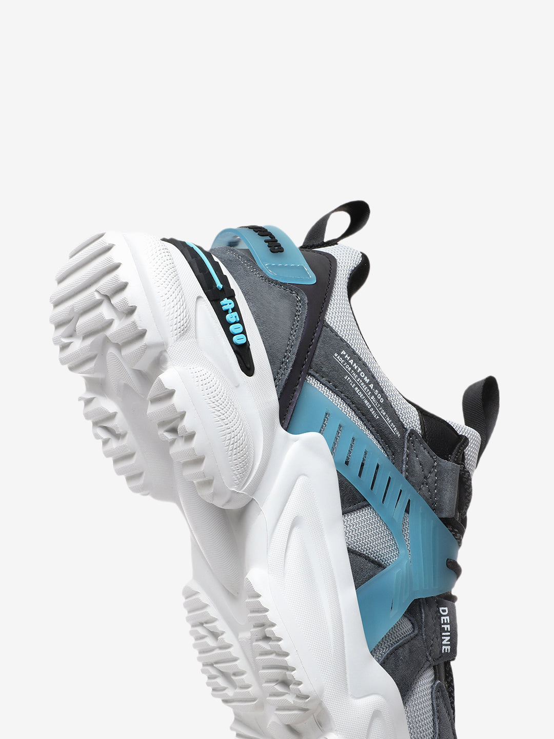 Sole and heel view of Nickron Dark Glacier – Chunky black streetwear sneakers for men