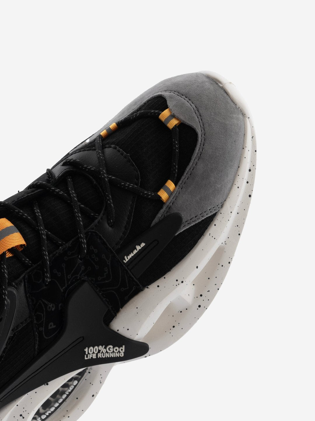 Front detail of Singalmaha Black – Premium black casual sneakers with bold design