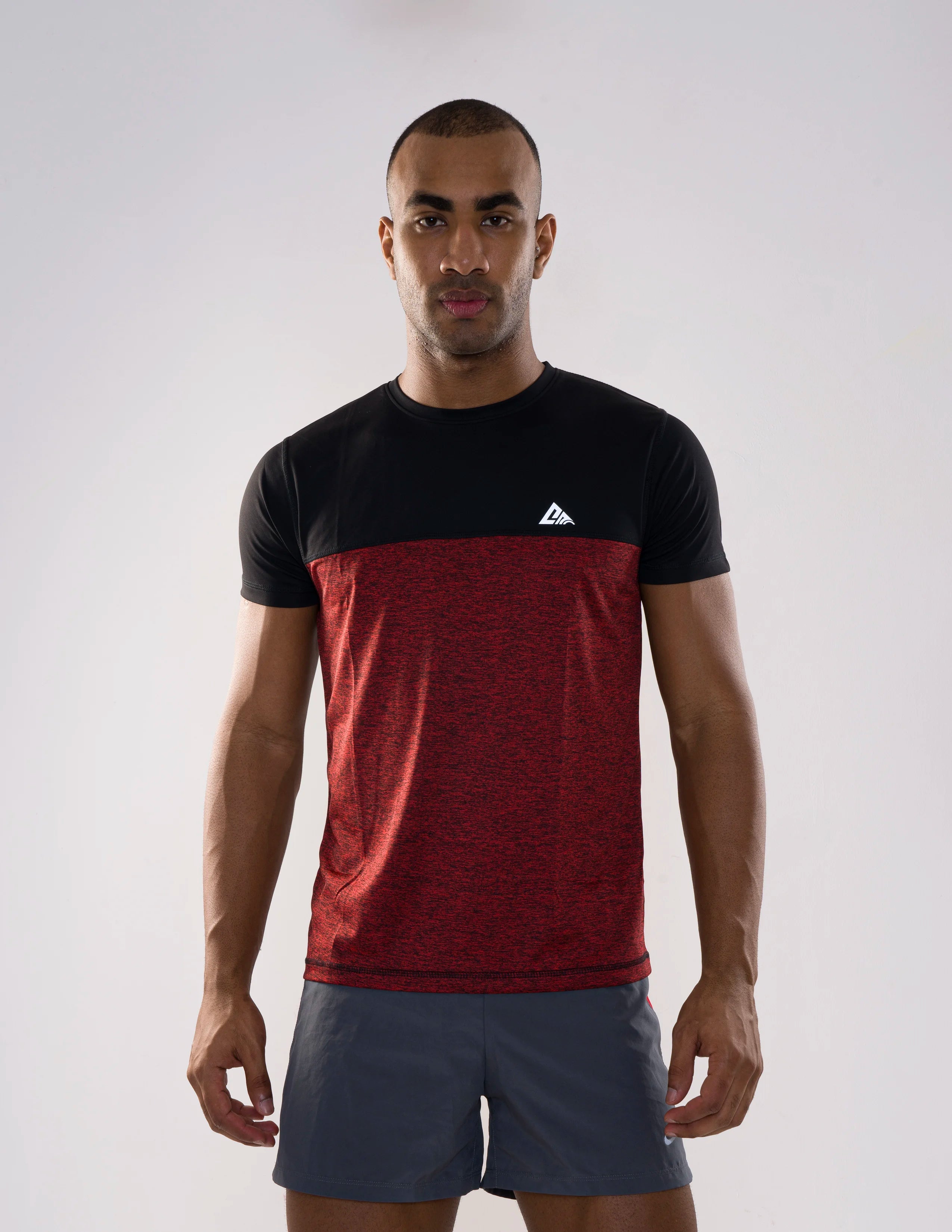 Nickron two-tone Half Sleeve T-Shirt in Black & Mahroon –  Front View